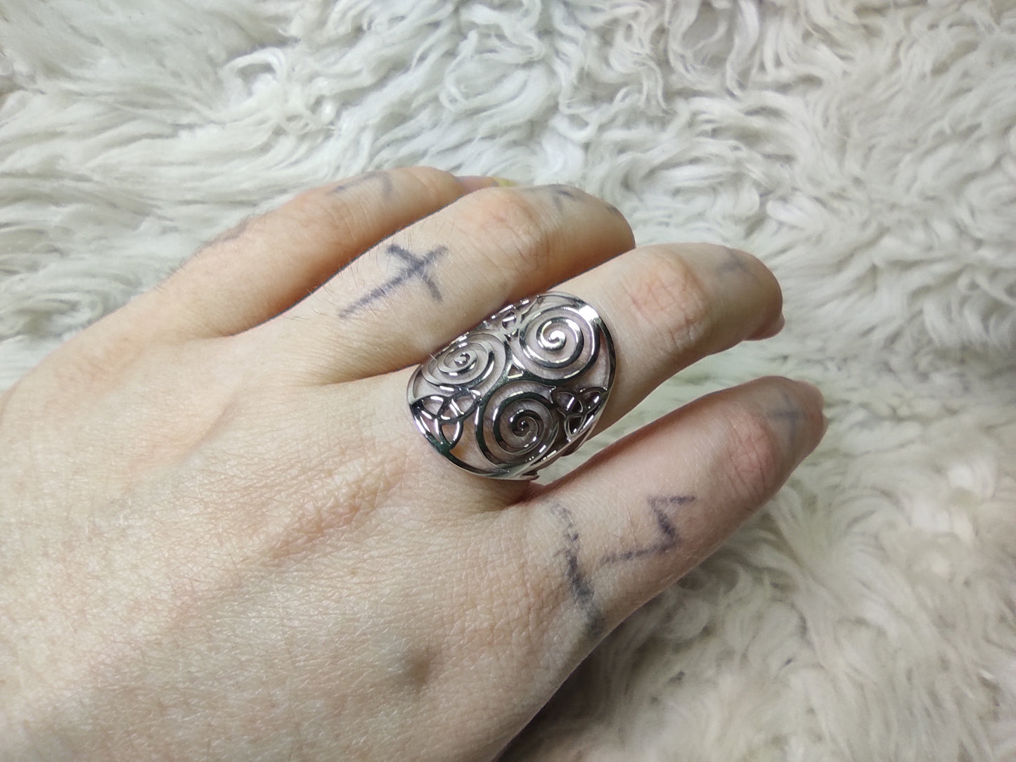 Stainless steel triskelion ring